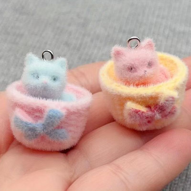 4pcs 3D plush resin cat pendan - Resin Craft Projects 评论和价格